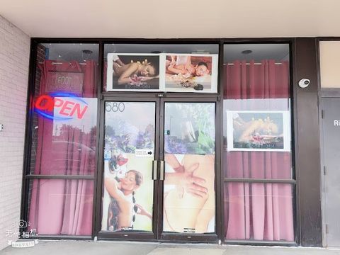 GREAT WALLSPA LLC, spa in Evansville, IN